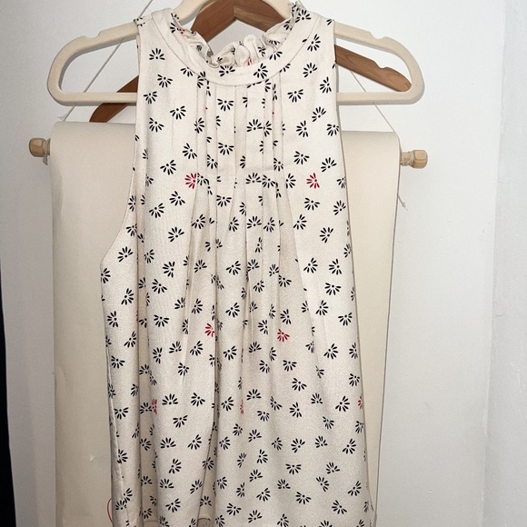 HELLESSY Cream & Black Crepe Floral Silk Sleeveless Blouse - Picture 1 of 10